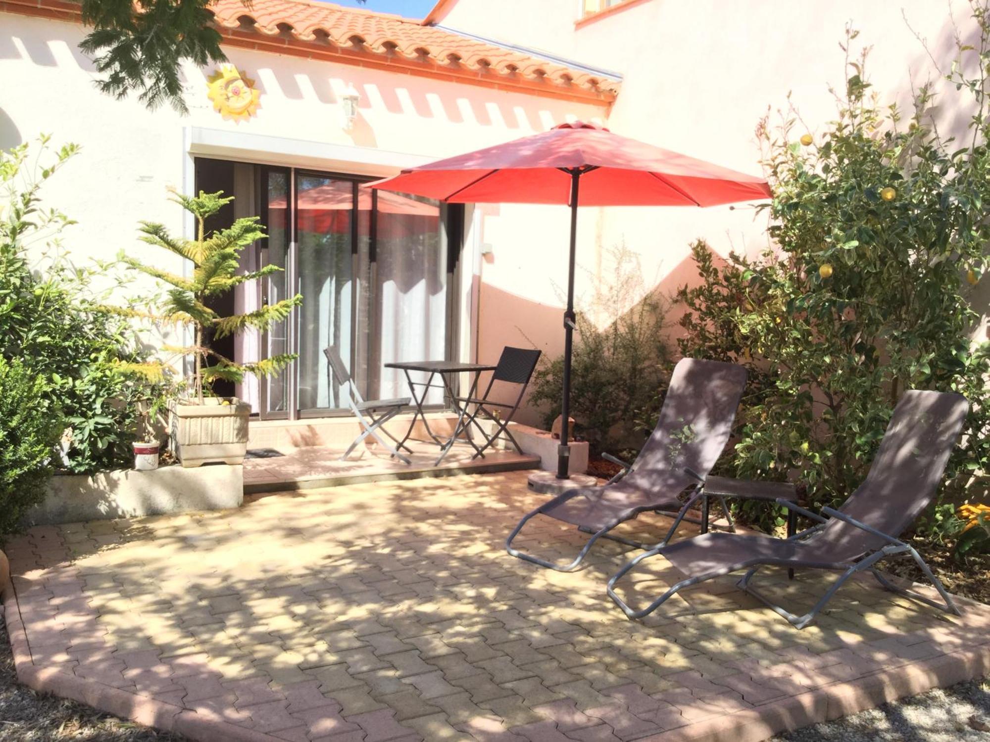 Mas Soleil Et Vignes Bed & Breakfast Saint-Hippolyte  Eksteriør bilde